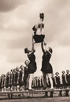 Assisted Prints: Queue waits to perform assisted jump