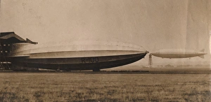 R101 Gallery: R101 at the mooring mast