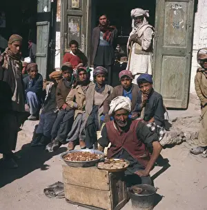 Racial / Pakistan 1984