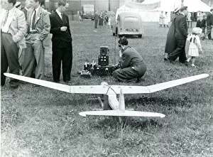 Aerodynamics Gallery: Radio-controlled model sailplane designed and built by t?