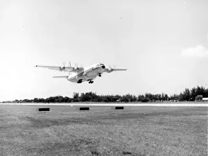 Handed Prints: A RAF Short SC-5 Belfast CMk1 XR369 Spartacus takes-off