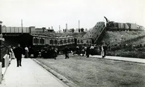 Coventry Prints: Railway Accident at Albany Road Bridge, Earlsdon, Gloucester