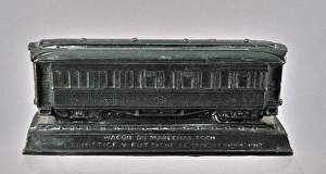 Images Dated 25th January 2012: Railway carriage - Armistice was signed - Compi觮e