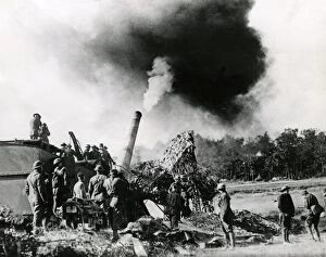 Railway gun in action, Argonne, France, WW1