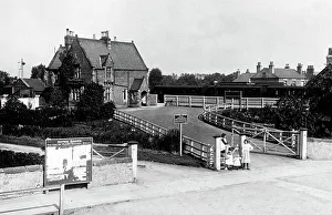 Railway Station, Askern (children)