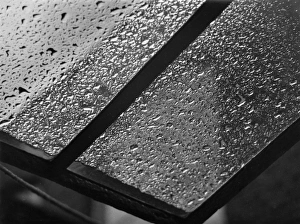 Images Dated 14th March 2011: Rain on a Skylight