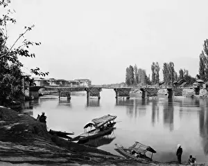 Srinagar Prints: Rajahs Palace and First Bridge, Srinagar, Kashmir, India