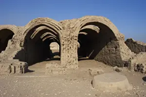 Ramesseum. Temple area designed to barns or warehouses. Luxo