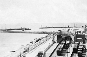 Images Dated 19th October 2009: Ramsgate Harbour Railway Station, Kent