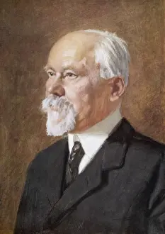 Raymond Poincare / Baschet
