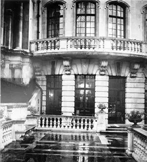 The rear of No 4 Hamilton Place prior to 1960