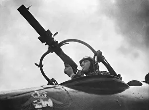 Aerial Photography Gallery: Rear-Gunner Camera-Gun on an Aircraft for Aerial-Photography