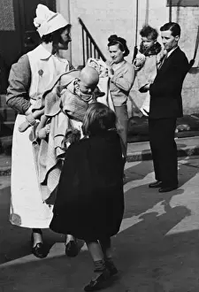 Red Cross refugee care WWII