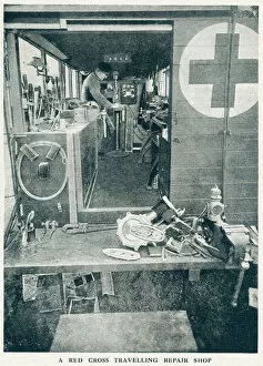 Ambulances Gallery: Red Cross travelling repair shop 1916