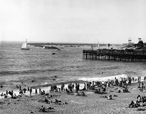 Images Dated 15th September 2011: Redondo Beach