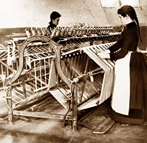 Loom Prints: A reeling machine, linen production, Victorian period