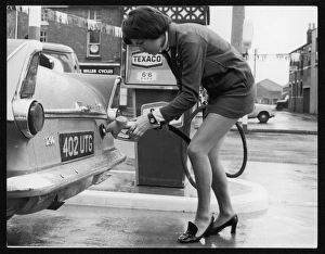 Fashion Gallery: Refuelling in a Mini