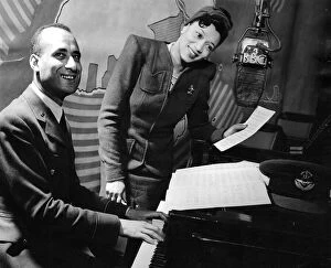 Pianist Gallery: Reginald Foresythe and Elisabeth Welch broadcasting for BBC