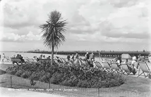 Esplanade Prints: Relaxing at the Western Esplanade