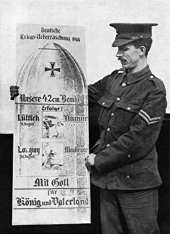 Projectiles Gallery: Replica of German shell sold in Berlin, WW1