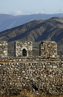 Images Dated 14th August 2007: REPUBLIC OF ALBANIA. Shkodra. Detail of the Rozafa castle wa