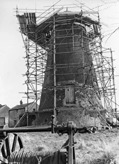 Images Dated 12th October 2015: Restoration of a windmill, Polegate, East Sussex