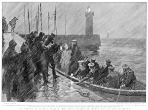 Dreyfus Collection: The return of Captain Dreyfus: 1st landing on French soil