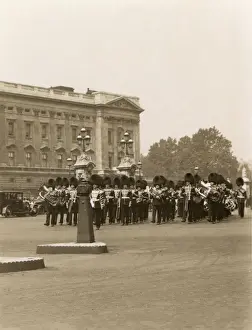 Stereo Prints: Return from Changing of the Guard, London