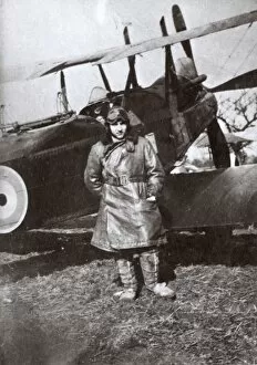 Images Dated 25th January 2017: RFC crewman with plane, Villeselve, Northern France, WW1