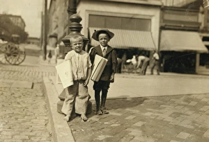 Virginia Collection: Richard Green, (with hat), 5 year old newsie, Richmond, Va