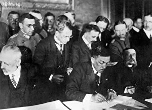 Treaty Gallery: Richard von Kuhlmann signing Peace Treaty, Romania