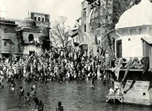 Dres Prints: River bathing ghat Haridwar, India