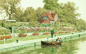 Flowerbeds Prints: River Thames at Sonning Lock, Berkshire