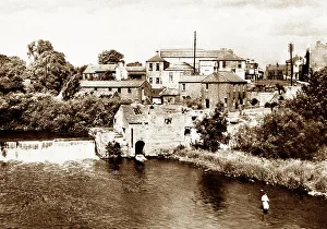 Wharfe Prints: River Wharfe, Wetherby early 1900's