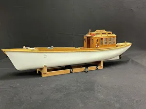 Controlled Prints: RMS Olympic, radio-controlled model boat