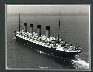 Funnels Prints: RMS Olympic at sea