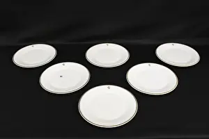 RMS Queen Elizabeth First Class Grill dinner plates