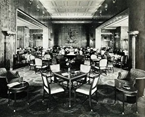 RMS Queen Elizabeth, Main Lounge