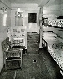 Bunk Prints: RMS Queen Mary, Third Class Cabin