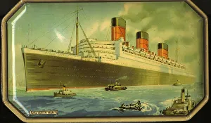 Tugs Prints: RMS Queen Mary cruise liner - biscuit tin lid