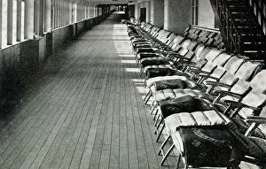Deckchairs Collection: RMS Queen Mary, Enclosed Promenade Deck