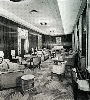 RMS Queen Mary, Starboard Gallery on Promenade Deck
