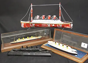 Constructed Prints: RMS Titanic and RMS Olympic - five models