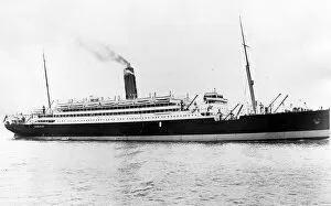 Alcantara Collection: RMSP Alcantara, armed merchant cruiser, WW1