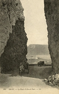 Images Dated 7th December 2015: Road to Aﮭel-turk, Oran