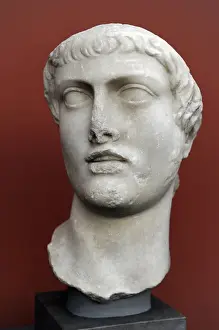 Roman Art. Bust of a man. Portrait. 1st. century. Marble. Ny