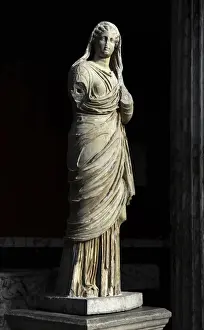 Roman Art. The Mater Familias or Matrona. Statue. Ny Carlsbe