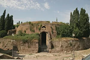 Images Dated 10th August 2005: Roman Art. The Mausoleum of Augustus. Rome. Italy