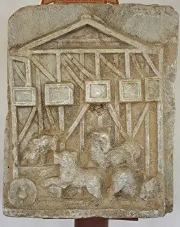 Roman art. Turkey. Relief bears. Detail. City Museum Mileto