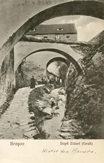 Romania - Brasov - Arches